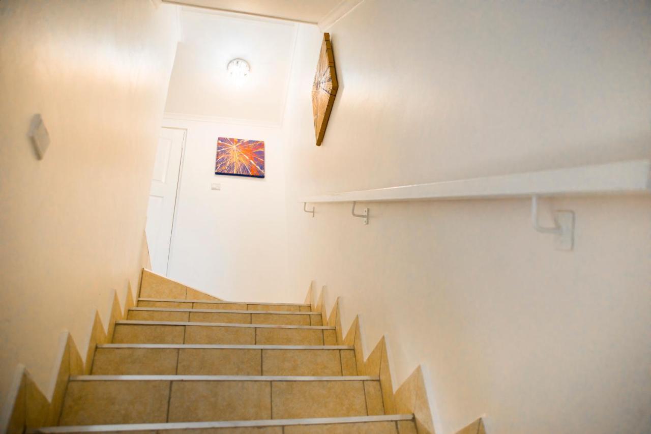 לוסקה Sanctuary Aparthotel-Ac-Garden- Solar-Wi-Fi -Firepit-Park-Carport מראה חיצוני תמונה